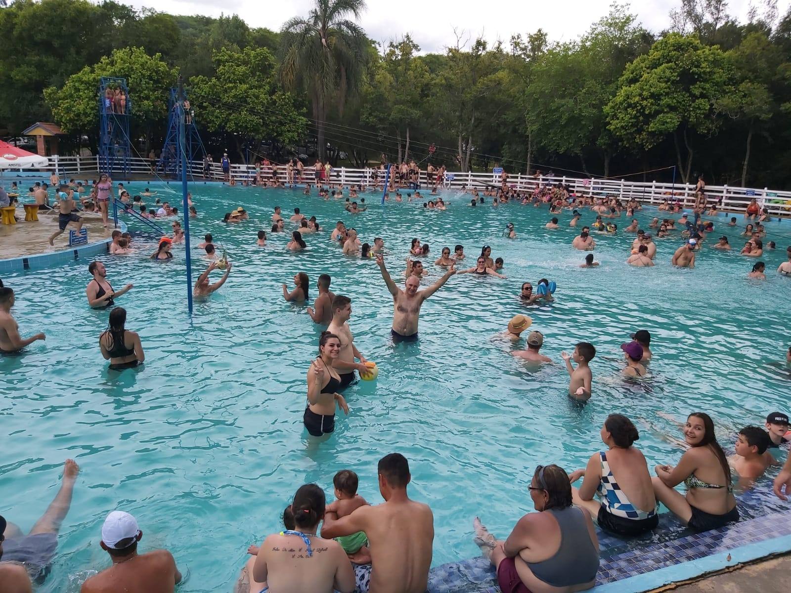 Piscinas - Parque das Fontes